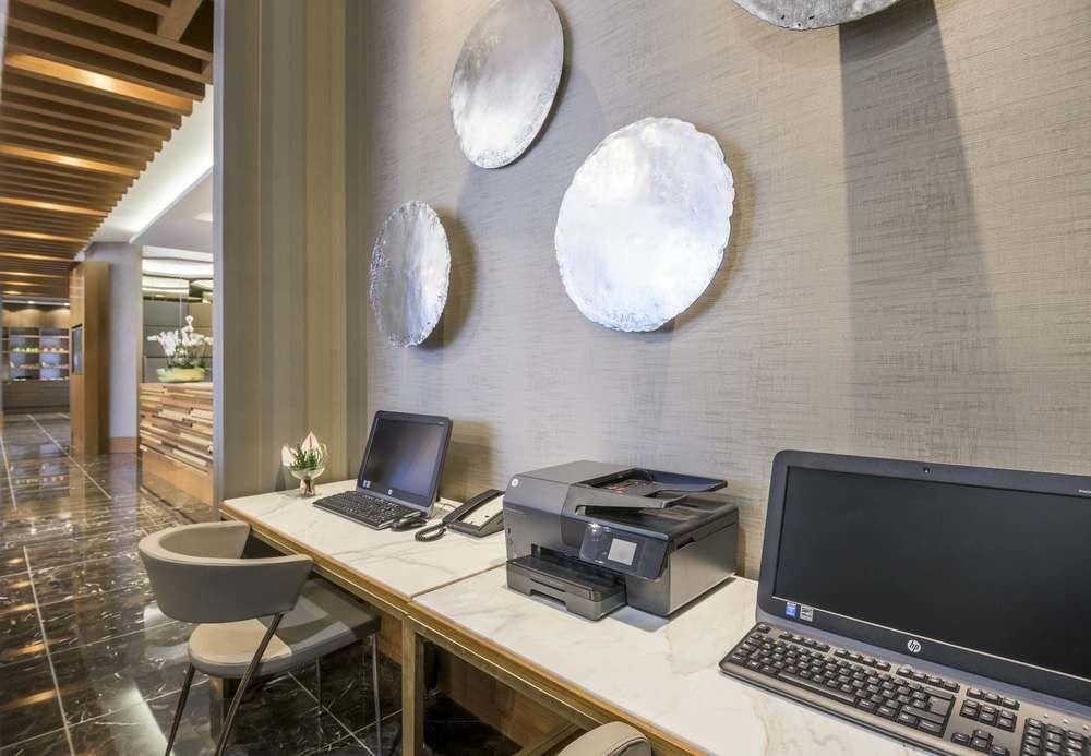 מלון Courtyard By Marriott Bogota Airport מראה חיצוני תמונה