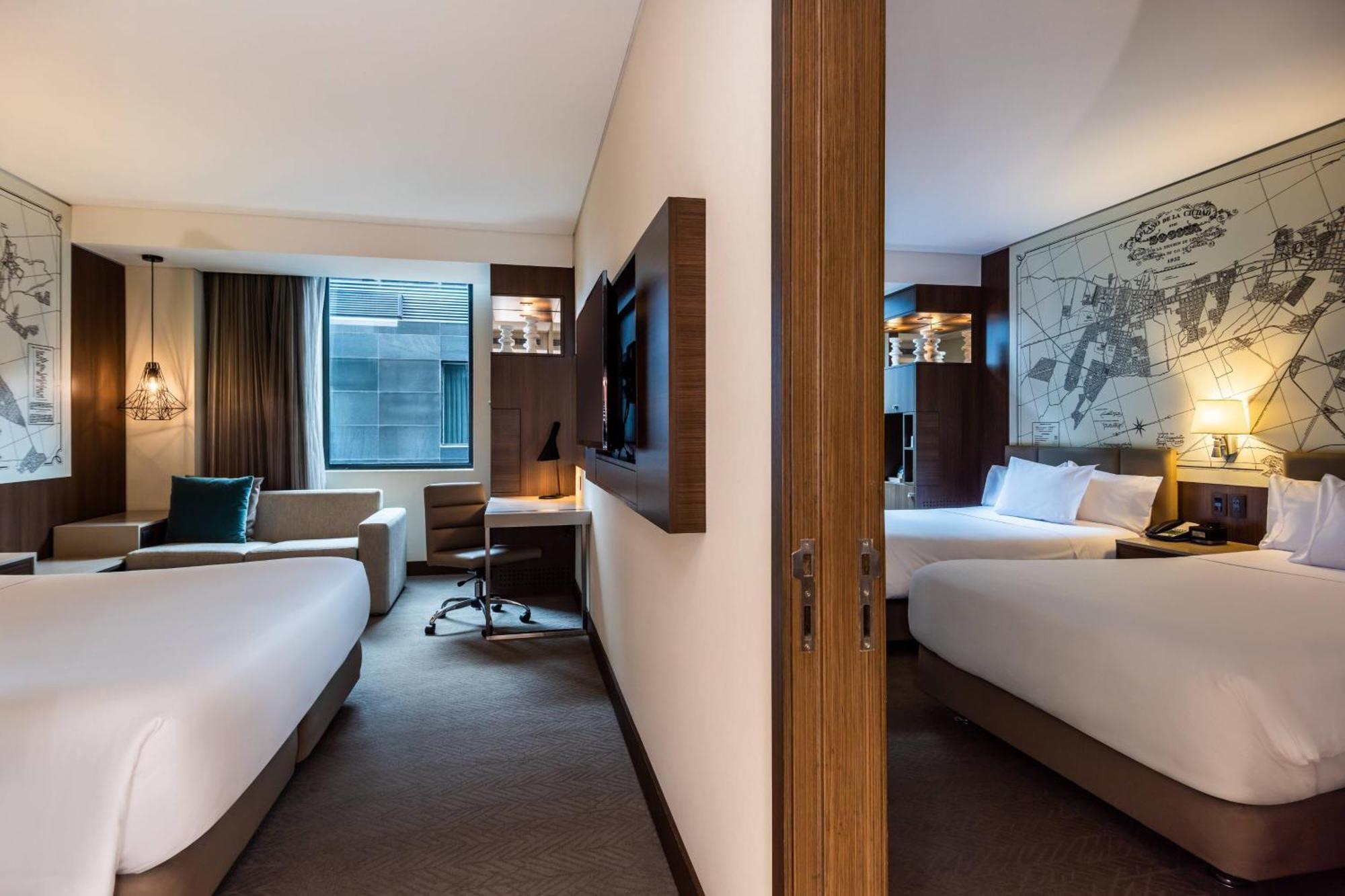 מלון Courtyard By Marriott Bogota Airport מראה חיצוני תמונה